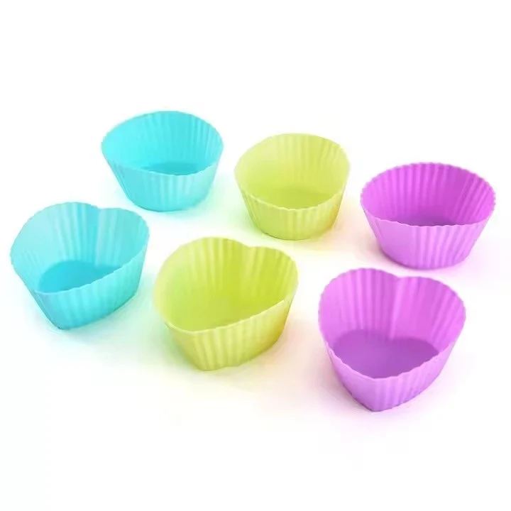 92 részes tortadíszítő készlet, Vivimall, műanyag és rozsdamentes acél, muffin formák, többszínű