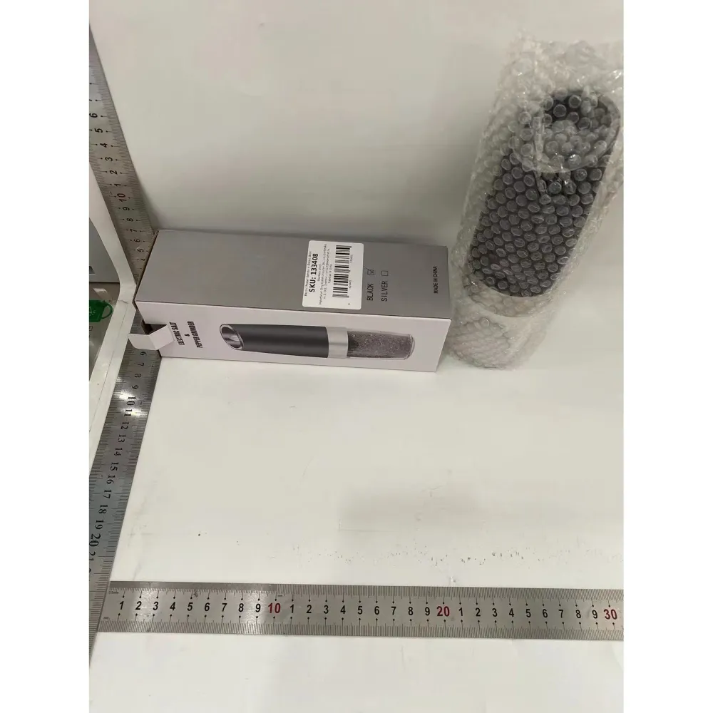 Vivimall elektromos só- és borsőrlő, átlátszó tárolórekesszel, őrlés funkcióval, elemes működés, világítással, ABS, 20x6.5...