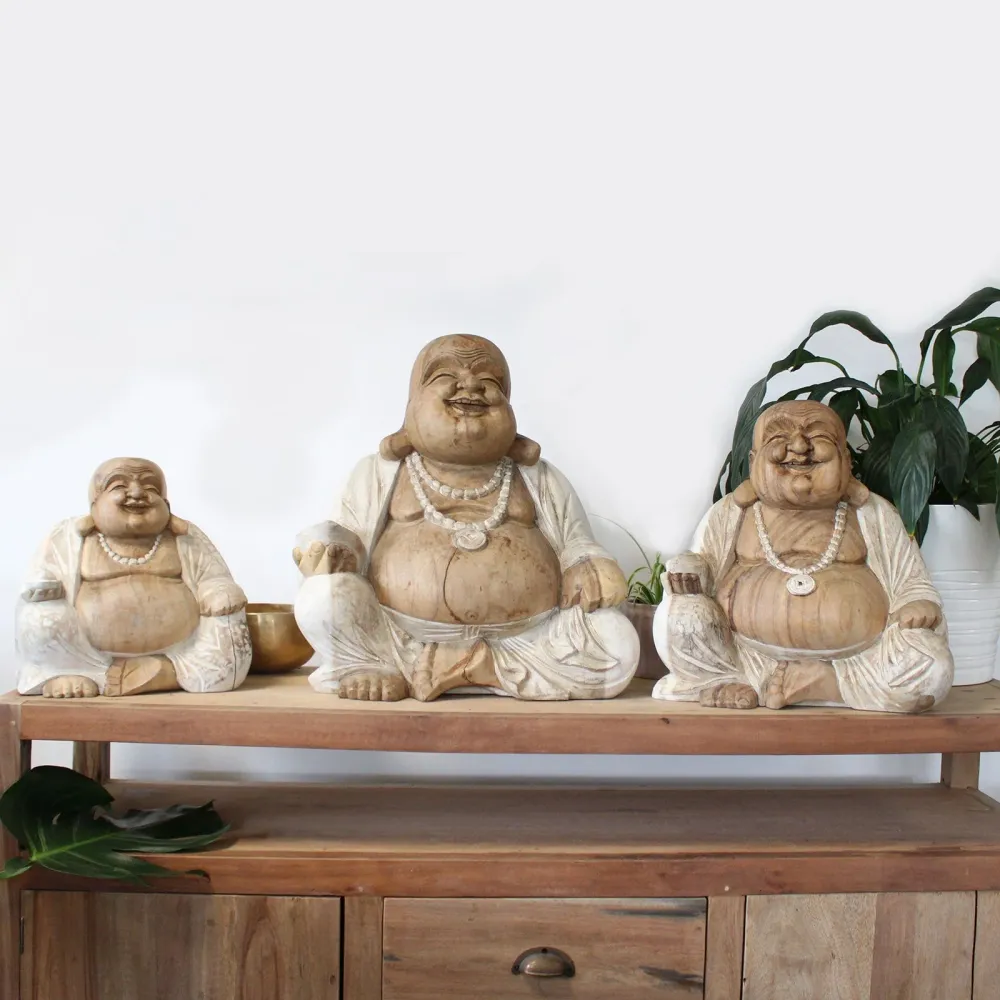 Buddha szobor boldog fehérített Suar fa 40cm