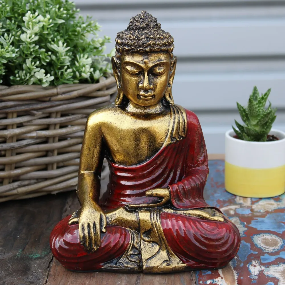 Nagy Buddha szobor piros és arany gyanta