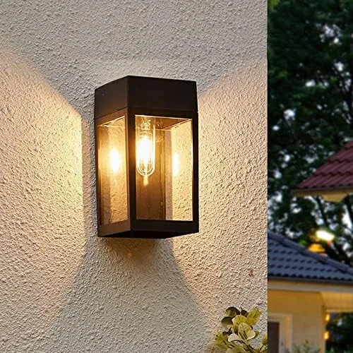 Napelemes Kültéri Fali Lámpa 2 db – Energiatakarékos Világítás