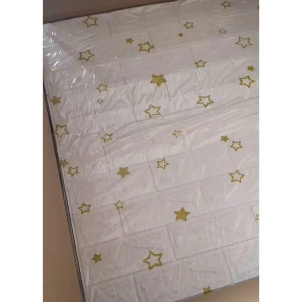 10 db tapétalap készlet, Vivimall, öntapadós, 70 x 77 cm, 5,3 nm befedett terület, PVC, arany csillag minta, fehér