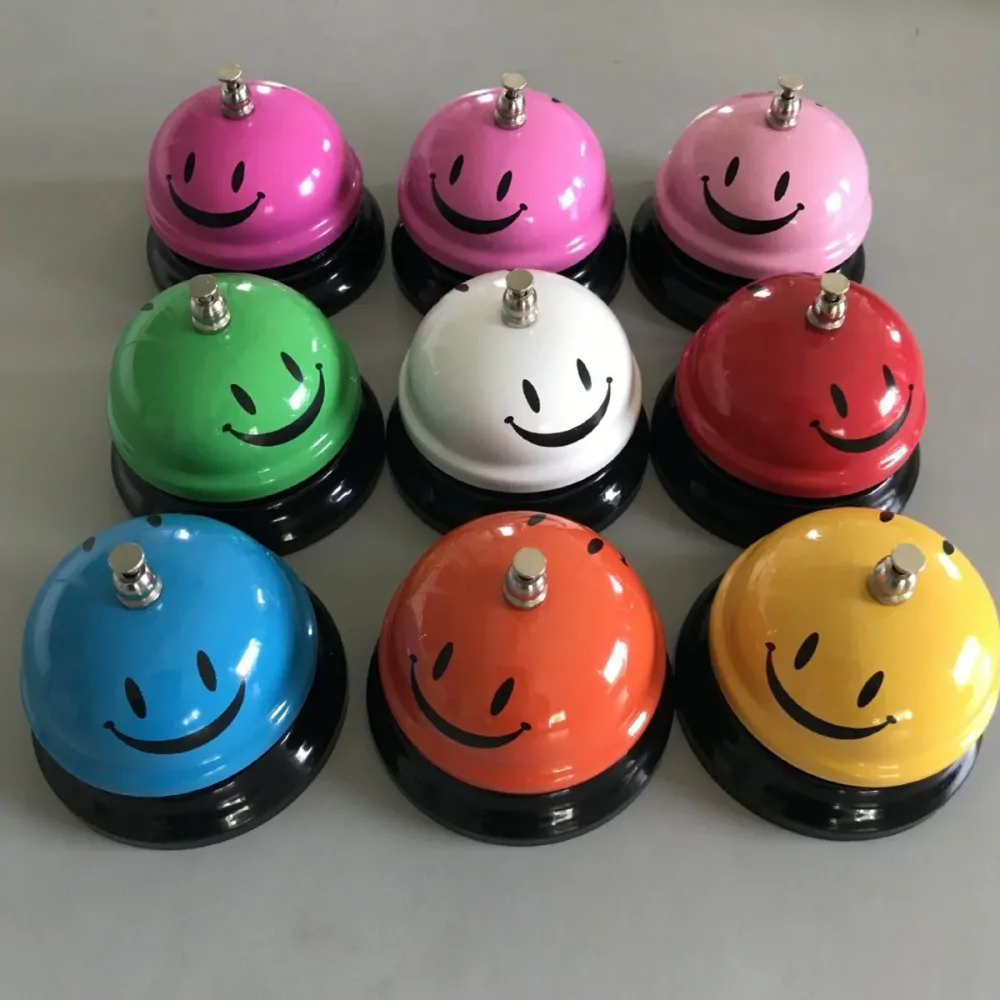 Többfunkciós fém csengő, Vivimall, rózsaszín SMILEY FACE mintával, 7.5 x 7.5 x 6.5 cm, kiképzéshez, recepcióra, éttermekbe,