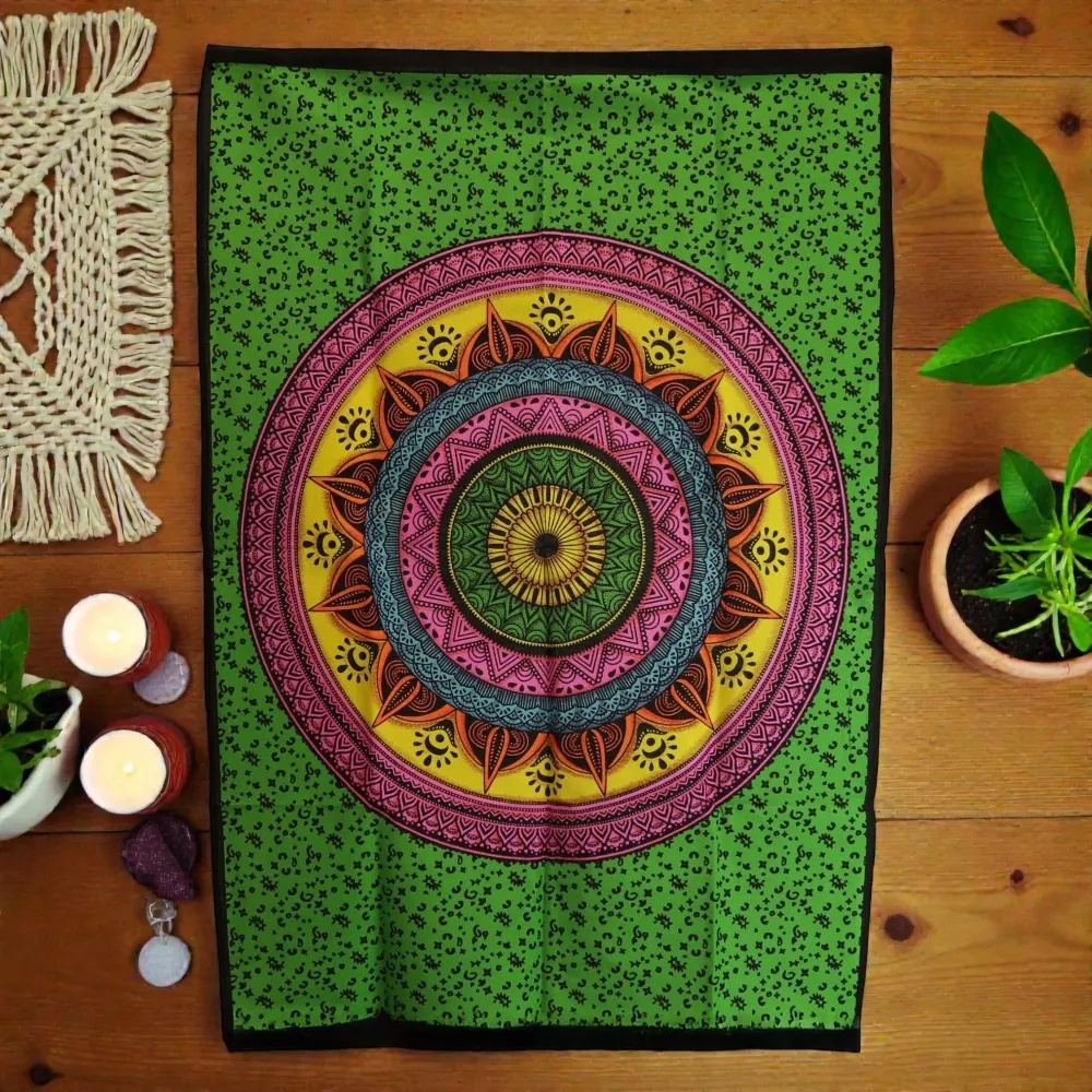 Pamut falikép (70x110cm) – Mandala Vibráló