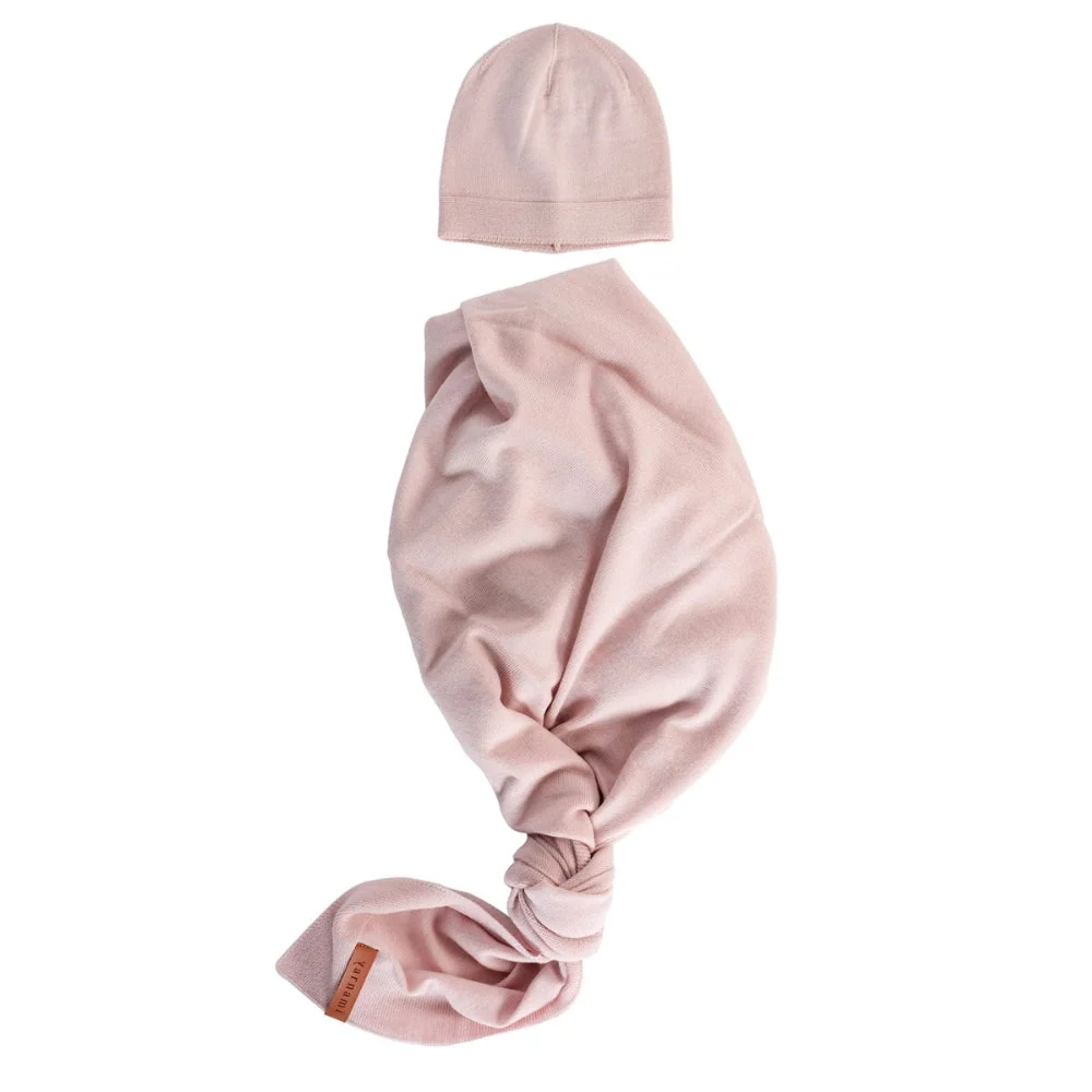 Yarnami Poofi Cozy merinó készlet babának puha rózsaszínű
