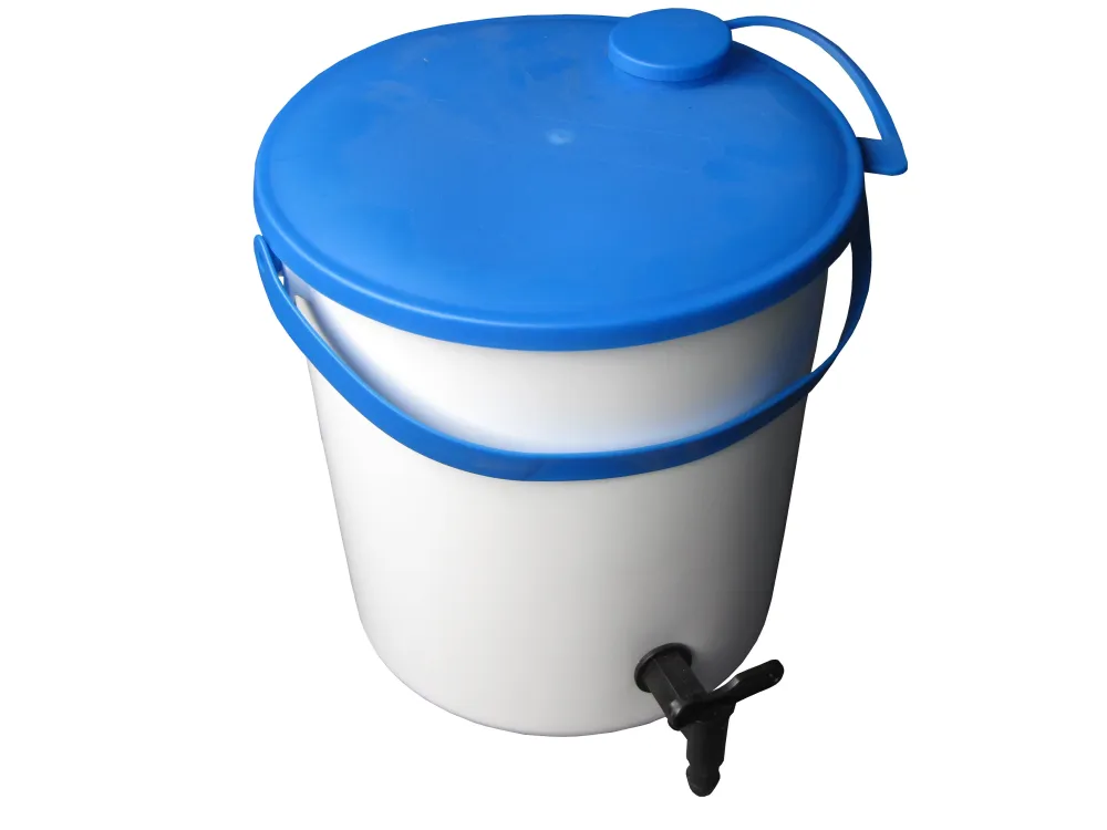 Multifunkciós vödör 14L (csappal)