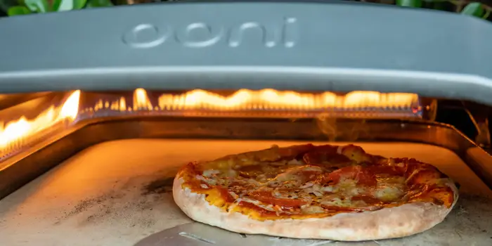 Ooni Koda 16 pizzakemence + ajándék rozsdamentes dagasztólap