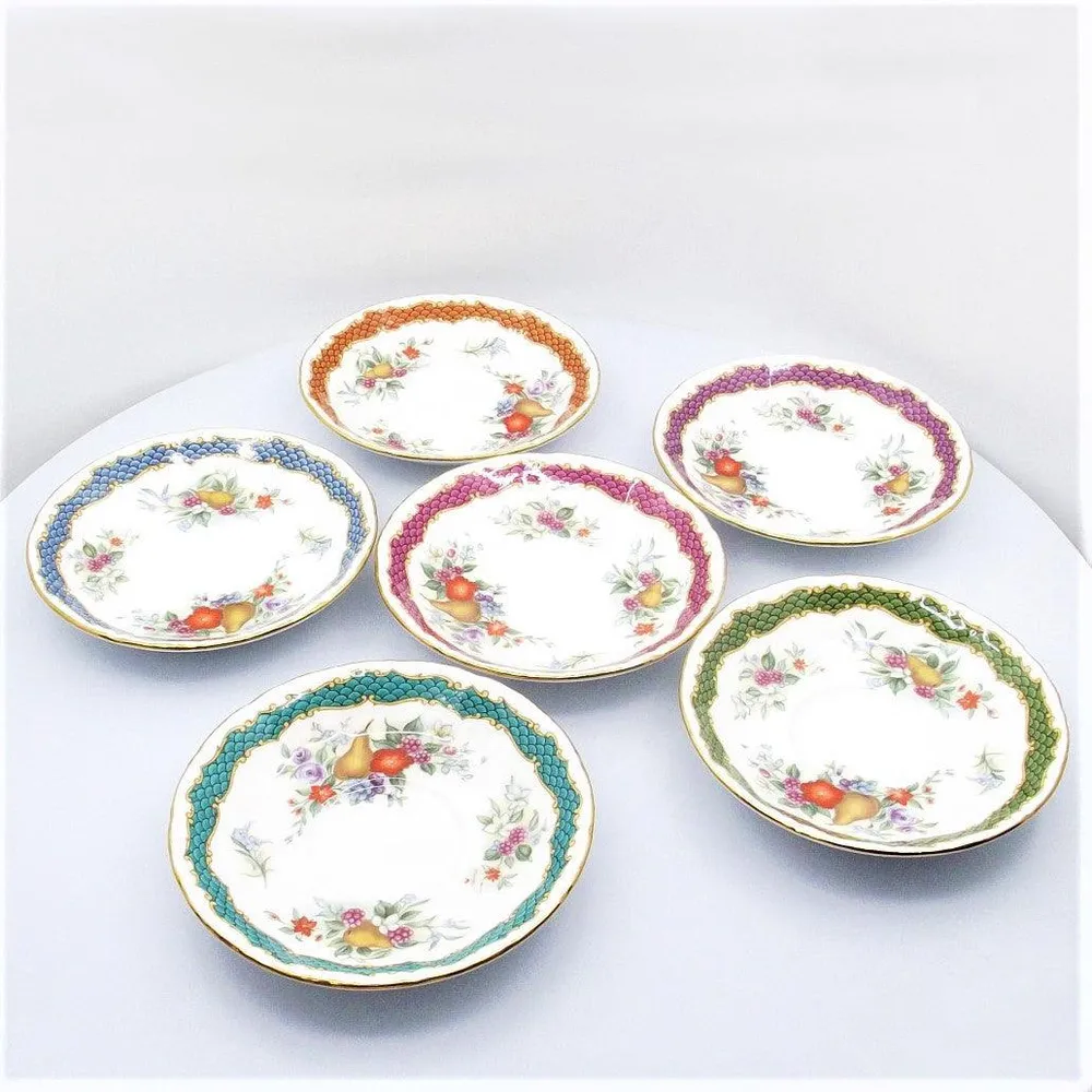 Royal Albert 6 részes teaszervíz angol porcelán zománcozott és arany bevonattal -55698H