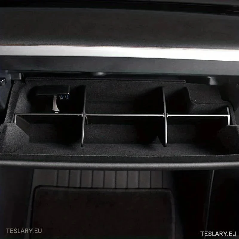 Kesztyűdoboz szervezője Tesla 3/Y modellhez