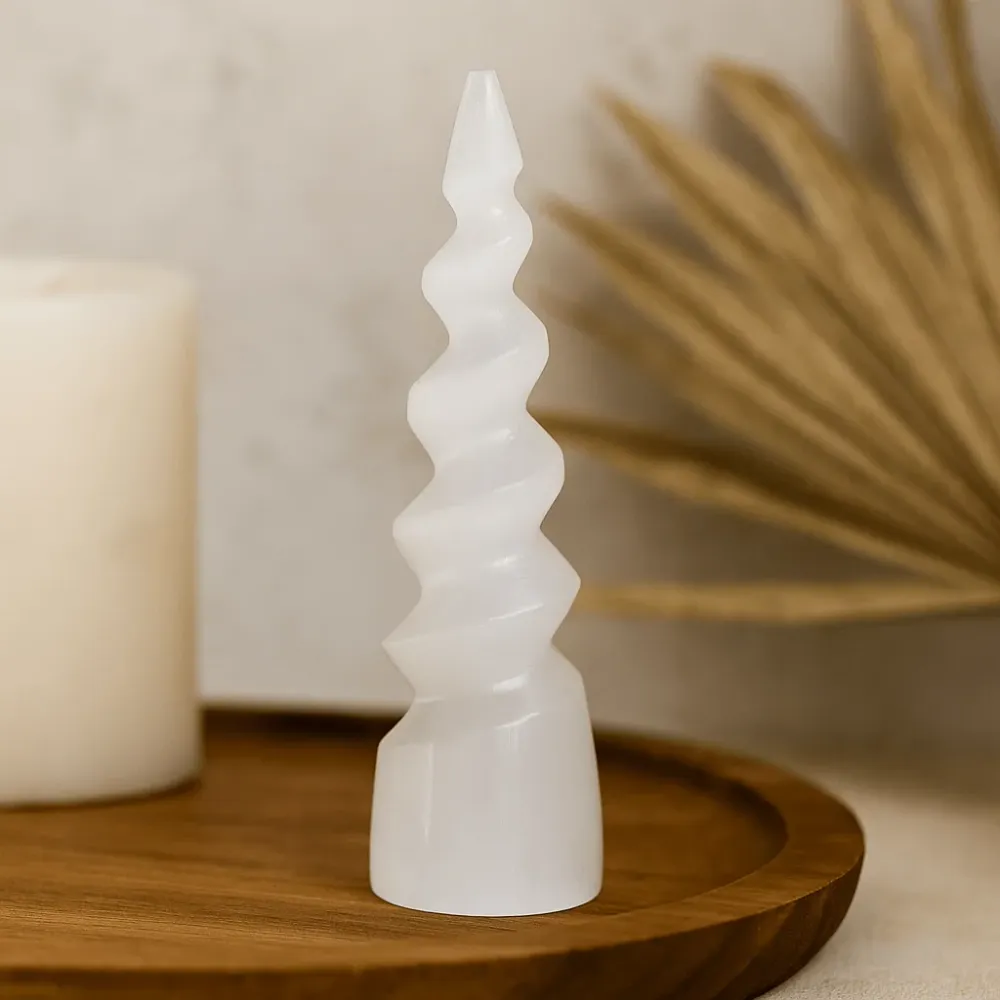 Szelénit torony egyszarvú szarv – 15 cm