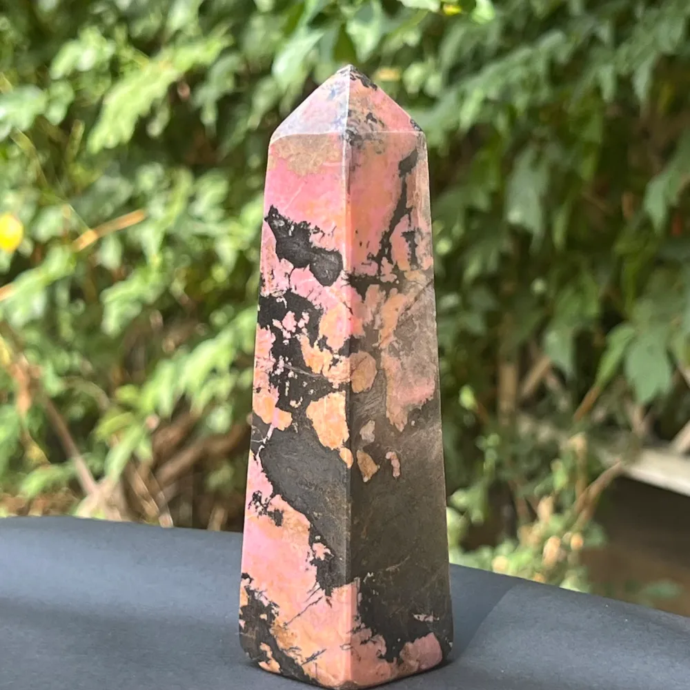 Rhodonite torony/obeliszk Paskisztán modell 3