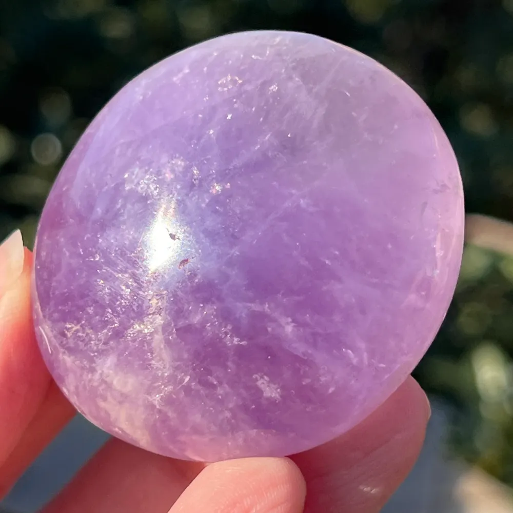 Ametiszt gördített palmstone (Madagaszkárból) 23-as modell