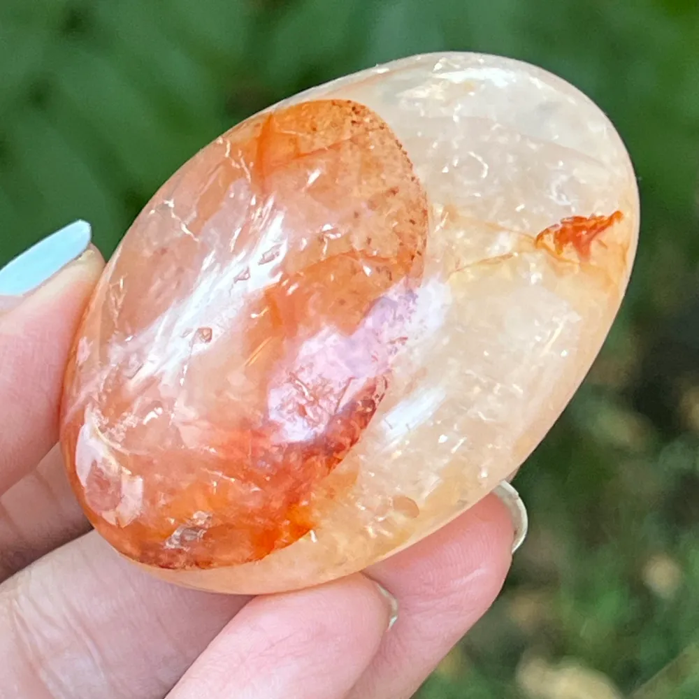 Hematoid vörös kvarc Palmstone Madagaszkár m6, tűzkvarc