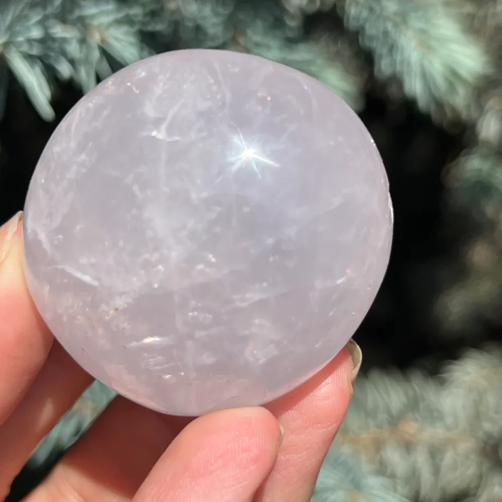 Madagaszkári gyöngyházkék kvarc palmstone, girasol m4