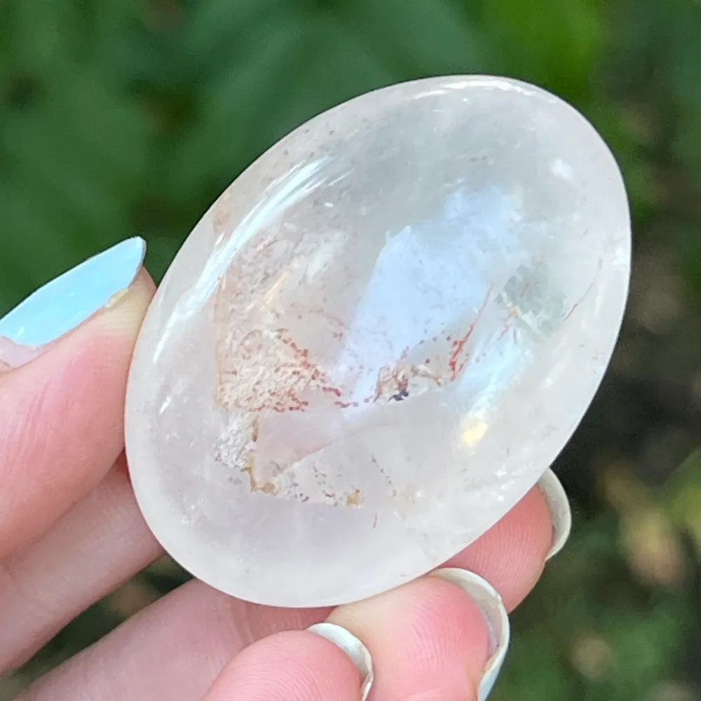 Madagaszkári vörös hematit kvarc palmstone m4, tűzkvarc