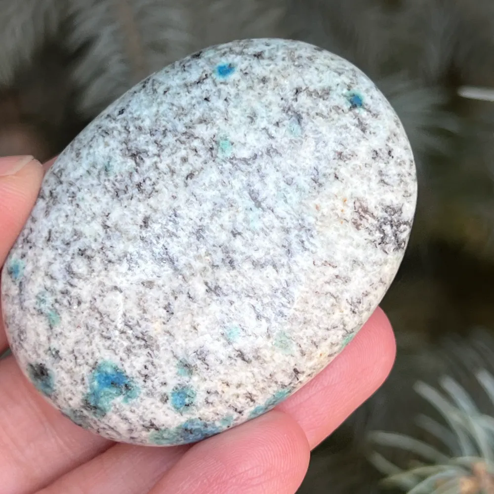 Palmstone K2 gránit azurit modellel 11