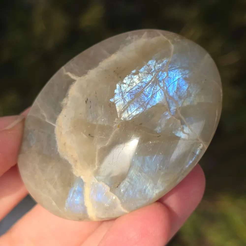 Palmstone holdkő garnierittel m8