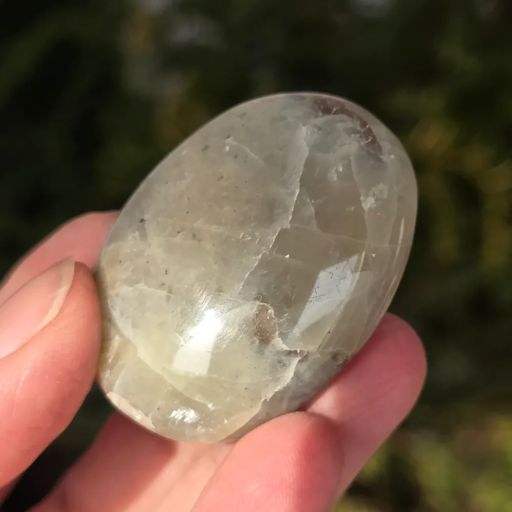 Palmstone holdkő garnierittel m2