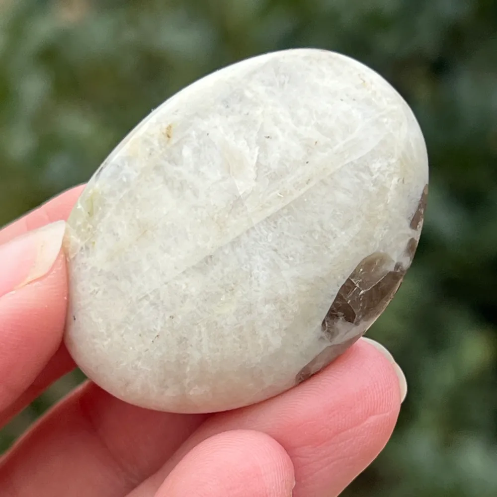 Palmstone holdkő garnierittel m27