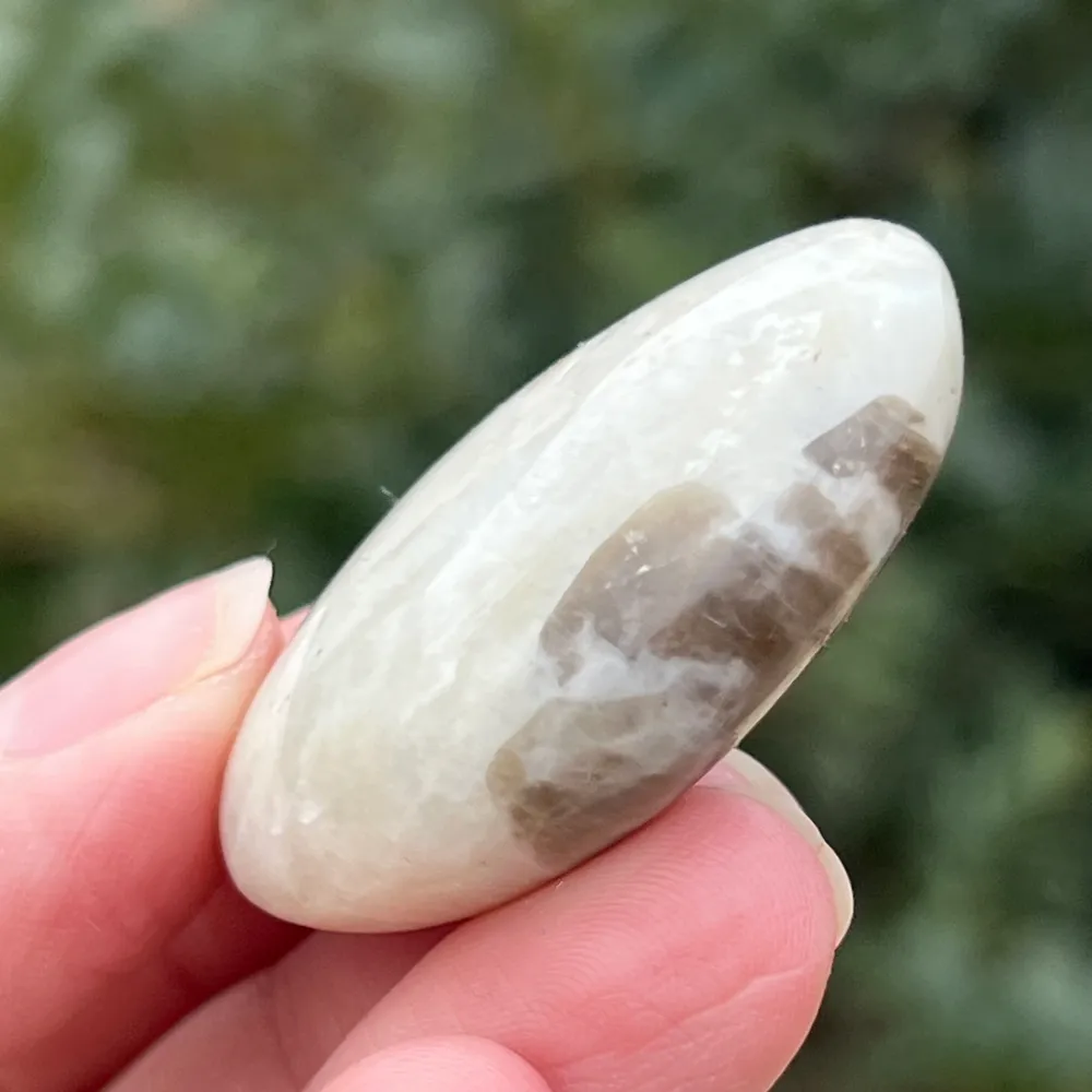 Palmstone holdkő garnierittel m27