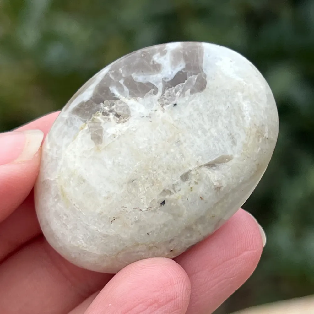 Palmstone holdkő garnierittel m27