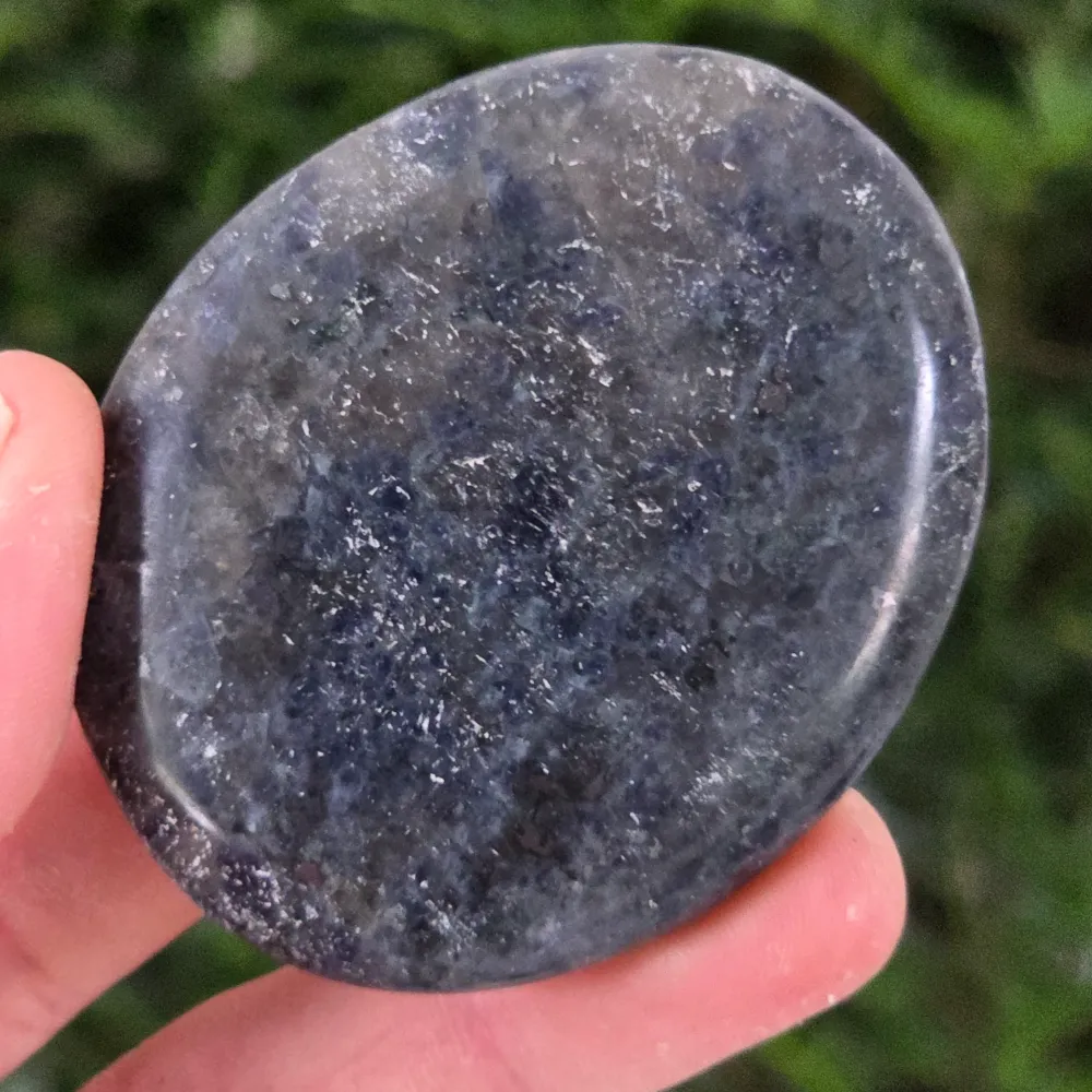 Palmstone Iolite (vízzafír) Madagaszkári modellből 7