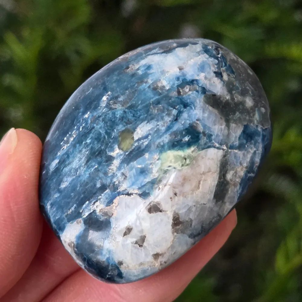 Palmstone sötétkék apatit Madagaszkár | 6. modell