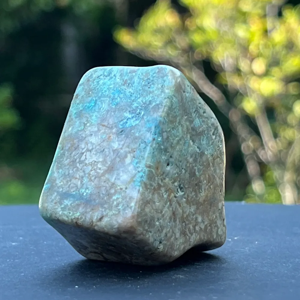 Szabad forma/palmstone Shattuckite m5