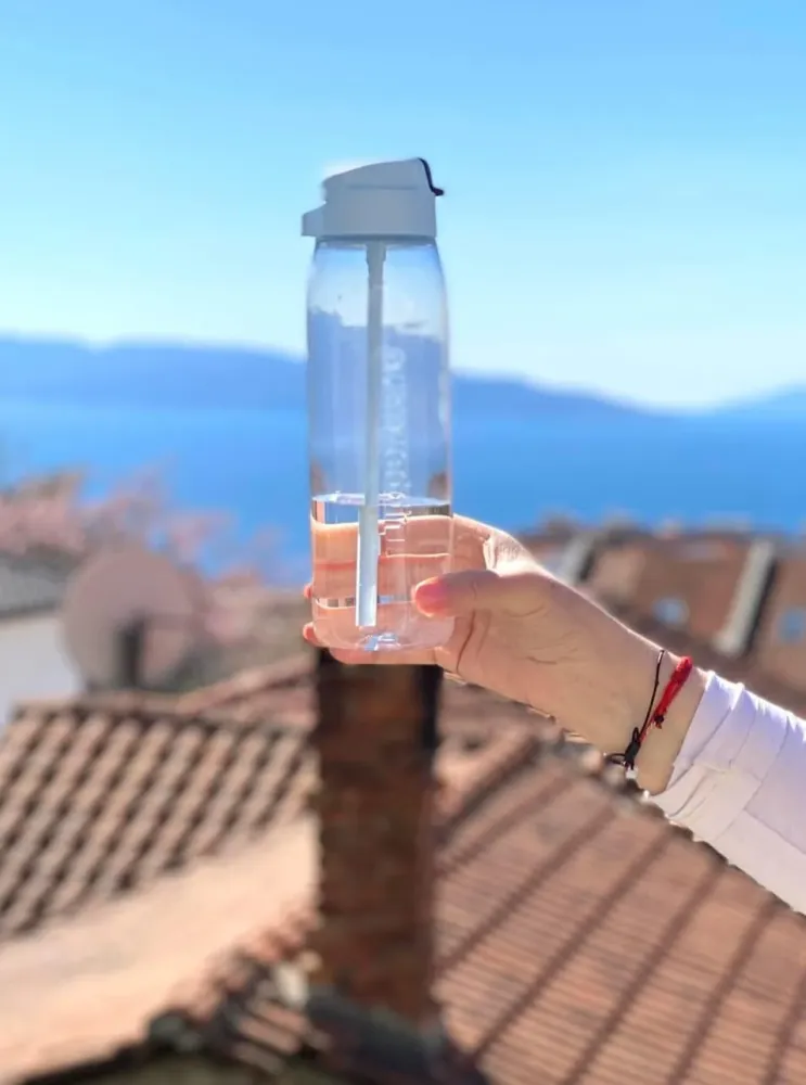 Prémium Öko Palack 750 ml Szívószállal
